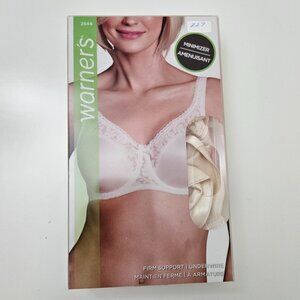 227. Warner's firm support underwire bra. NWT